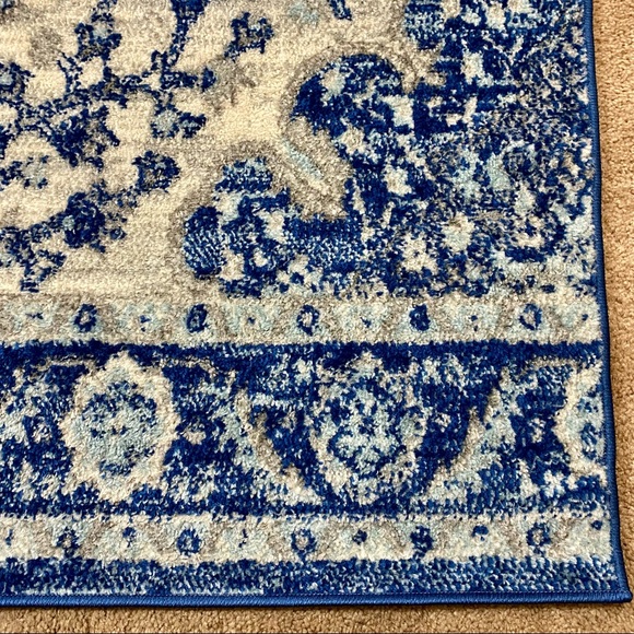 Jonathan Y Blue Area Rug, 4’ x 6’ - Picture 2 of 4
